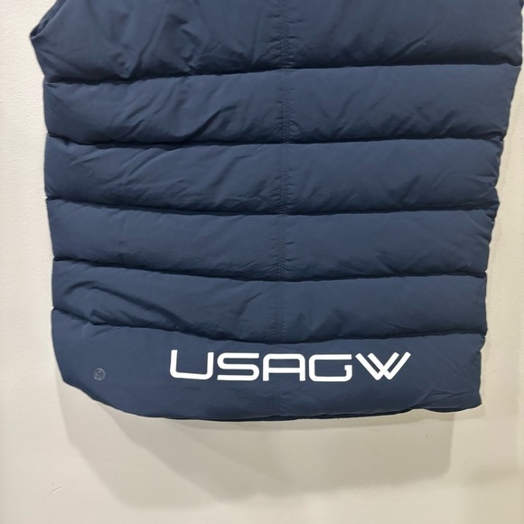 Lululemon USAG Goose Down Puffer Vest Full Zip Navy Blue Women’s Size 6 - Picture 8 of 14
